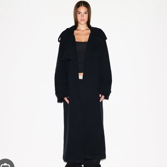 NWT Skims Boyfriend Fleece Oversized Trench Coat in Onyx - Picture 6 of 11